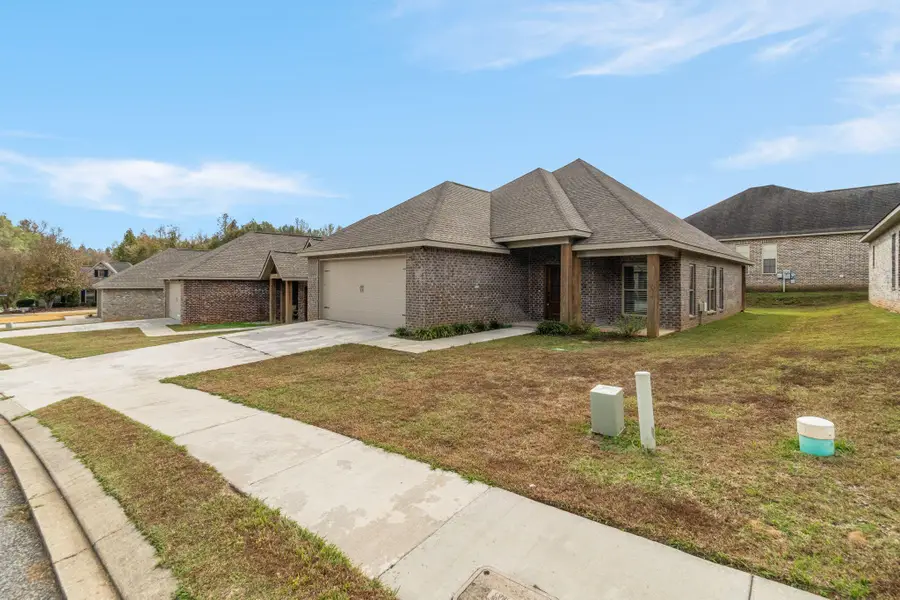28 Kendallbrook, Hattiesburg, MS 39402 - Image #2