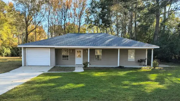 14 Brown Ln., Petal, MS 39465