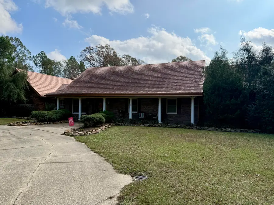 64 Delancy Robbins Rd., Columbia, MS 39429 - Image #2