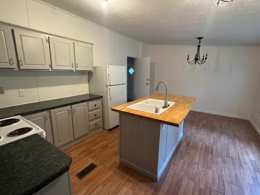 81 Sodie Cameron Rd., Lumberton, MS 39455 - Image #2