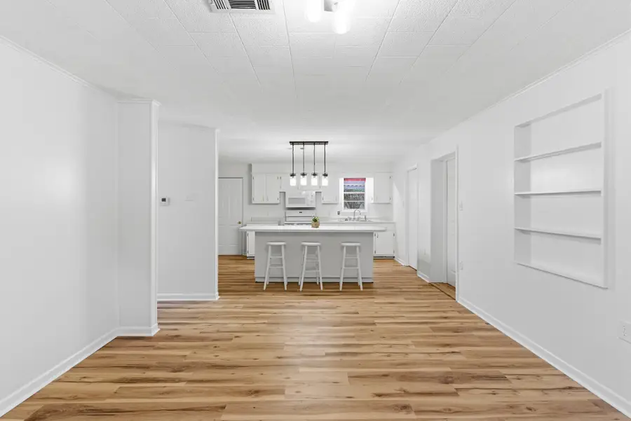 1122 Lemoyne Blvd., Prentiss, MS 39474 - Image #3