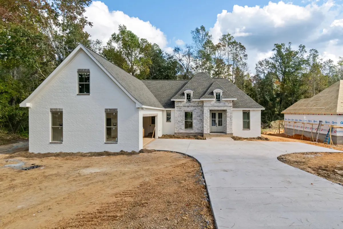 52 Buckskin Dr., Hattiesburg, MS 39402 - Image #1