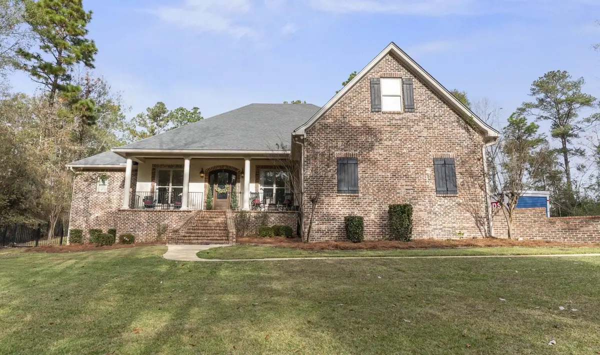 52 Brookline Dr., Hattiesburg, MS 39402 - Image #1