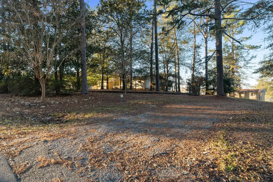 204 Oscar Bond Rd, Purvis, MS 39475 - Image #2