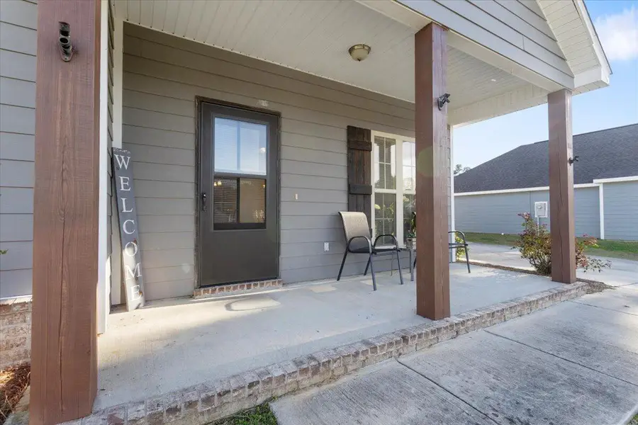 11 Cosmos, Hattiesburg, MS 39402 - Image #3