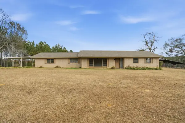 370 Co Rd 7, Stringer, MS 39481