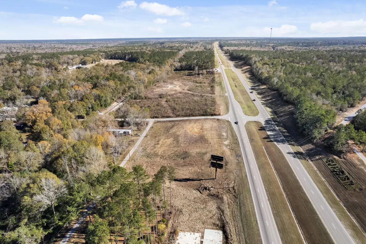 000 Hwy 98 E, New Augusta, MS 39462 - Image #1