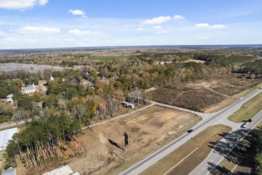 000 Hwy 98 E, New Augusta, MS 39462 - Image #2