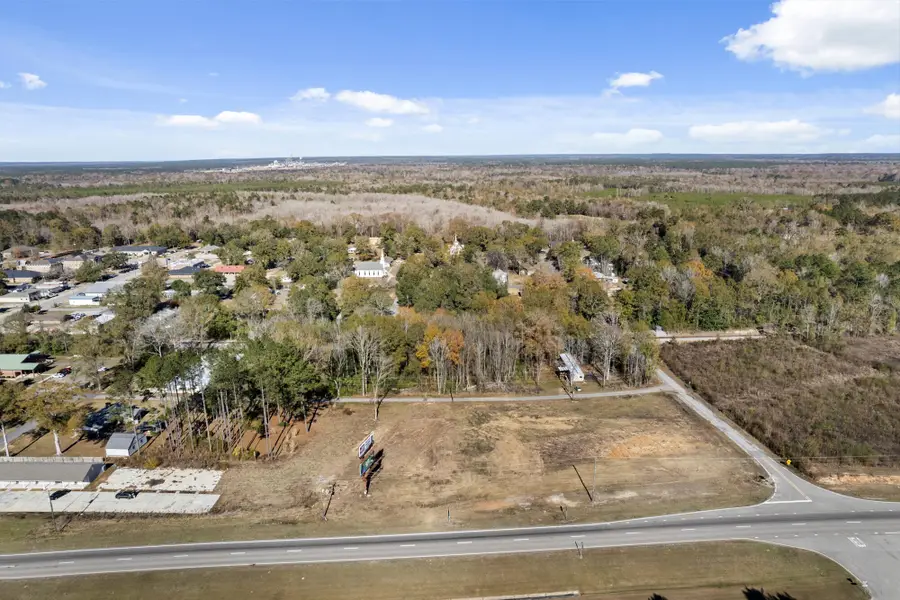 000 Hwy 98 E, New Augusta, MS 39462 - Image #3