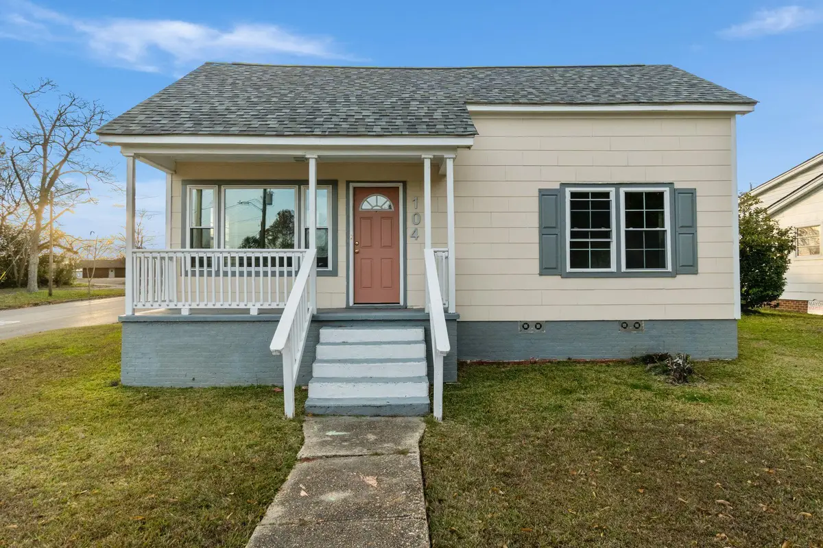 104 N 14th Ave., Laurel, MS 39440 - Image #1