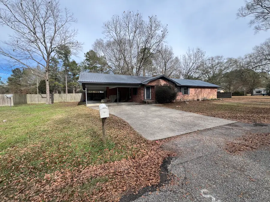 408 Dickey Ln., Columbia, MS 39429 - Image #2