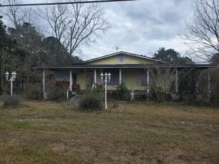 76 Reid Rd., Laurel, MS 39443 - #2