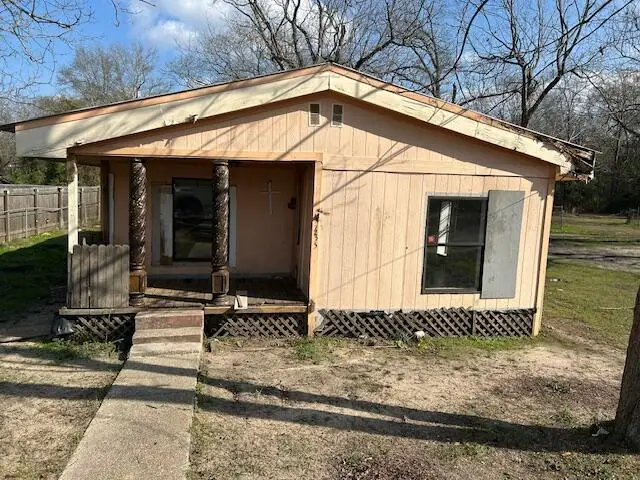 435 Martin Luther King Dr., Purvis, MS 39475 - Image #1