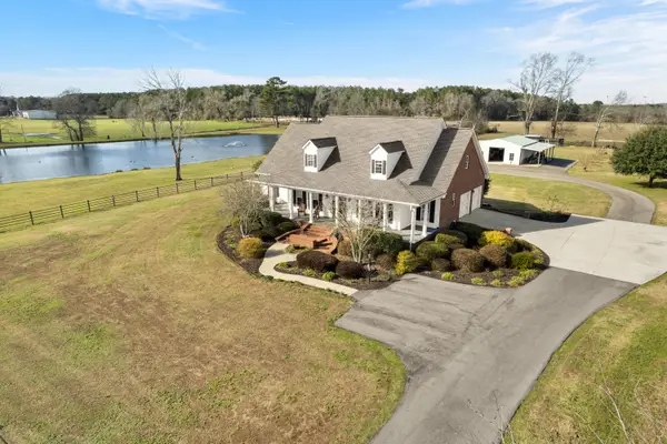 100 Deerfield Farm, Columbia, MS 39429