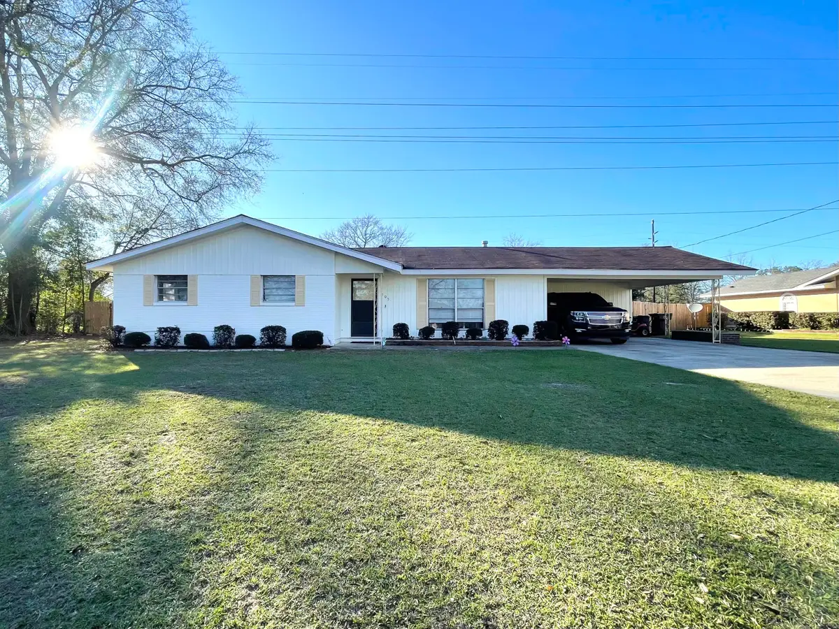 105 Ford Avenue, Hattiesburg, MS 39402 - Image #1