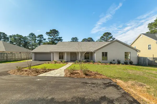 87 Baracuda Dr., Hattiesburg, MS 39402