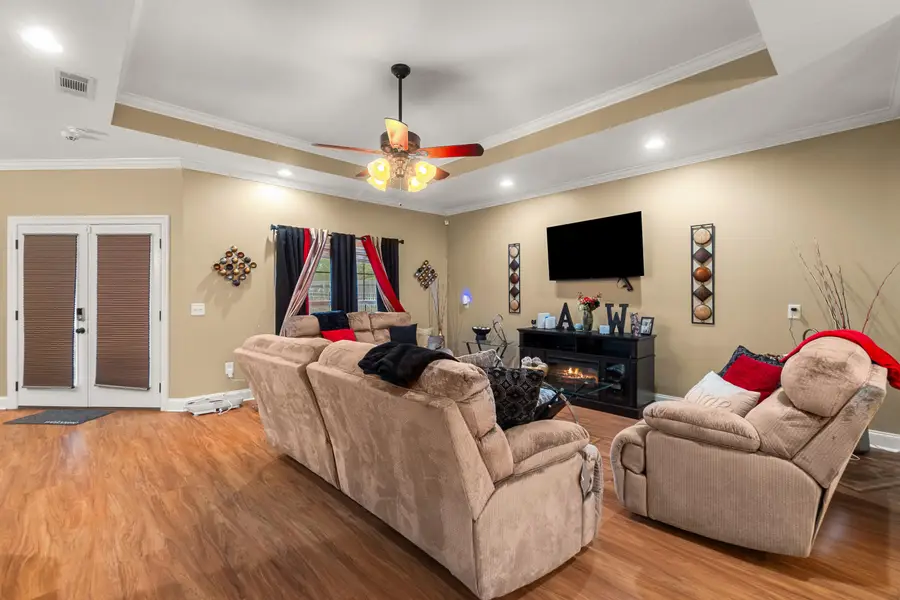 66 Village Dr., Hattiesburg, MS 39402 - #3