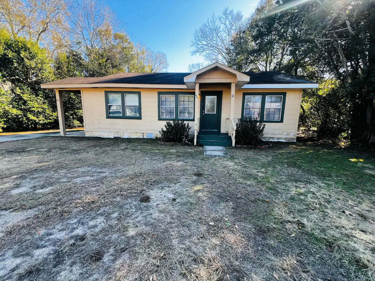 131 W 4th Ave., Petal, MS 39465 - #1