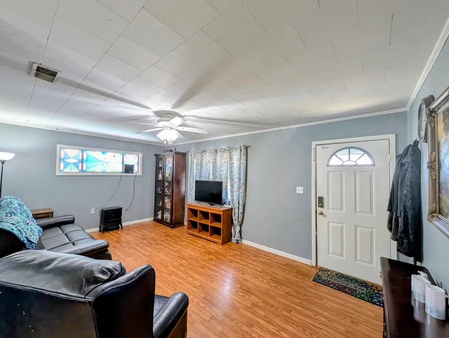 102 Brentwood Ave., Petal, MS 39465 - #3