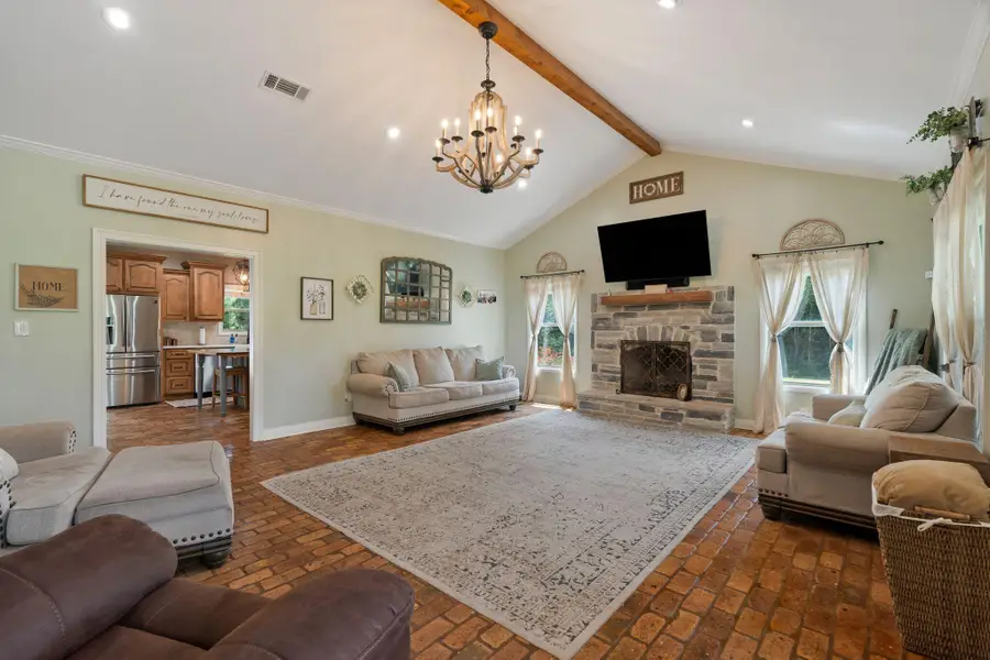 310 Antioch Dr., Laurel, MS 39443 - #3