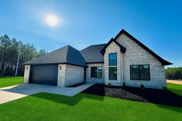 77 Bates Ave., Purvis, MS 39475