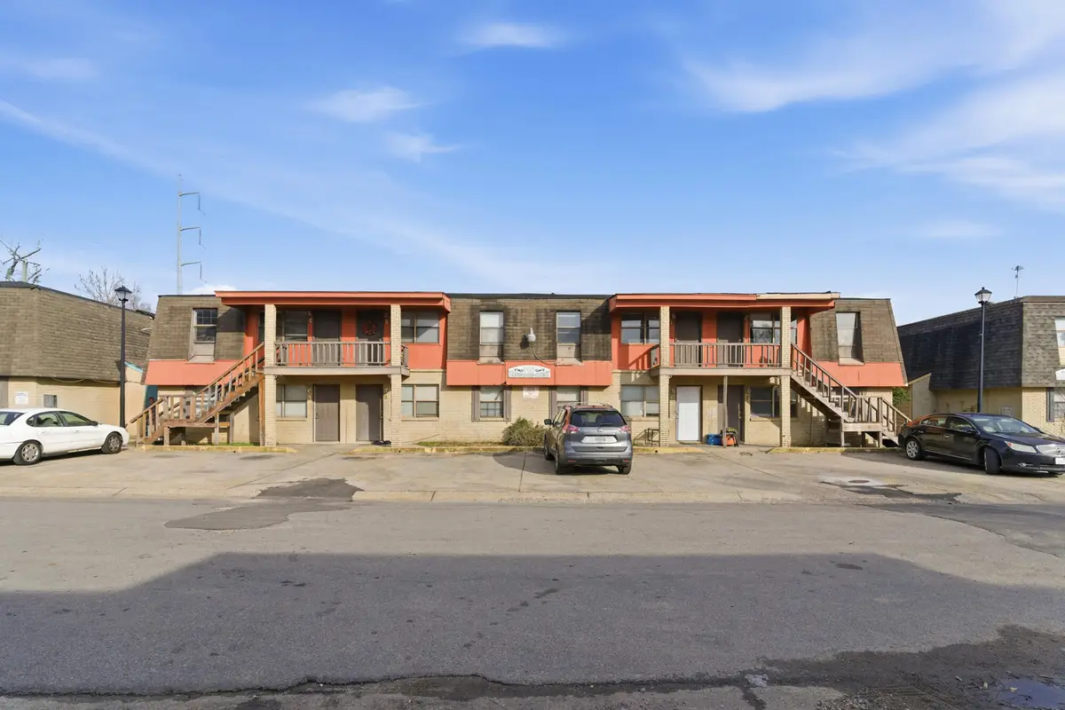 105 Hardwood Ct., Hattiesburg, MS 39401 - #1