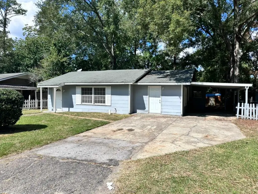 903 Wedgewood Dr., Hattiesburg, MS 39401 - #1