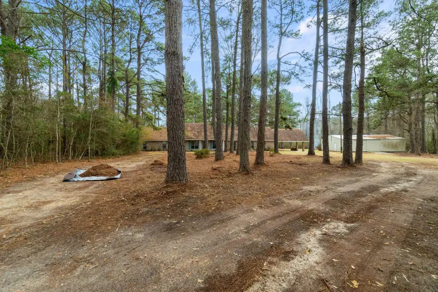 159 Rogers Rd., Hattiesburg, MS 39401 - #3