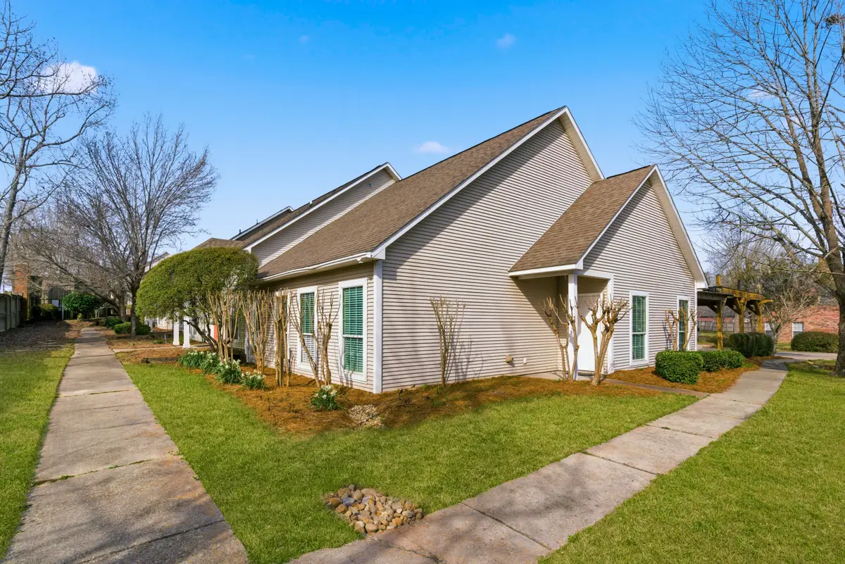 115 Summit Rdg, Hattiesburg, MS 39402 - #1