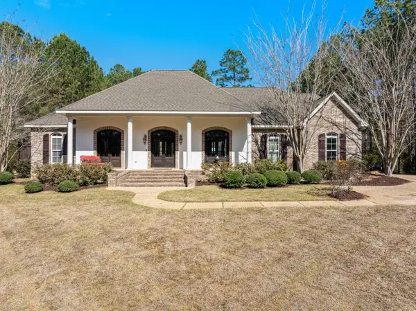 4 Bristol, Hattiesburg, MS 39402