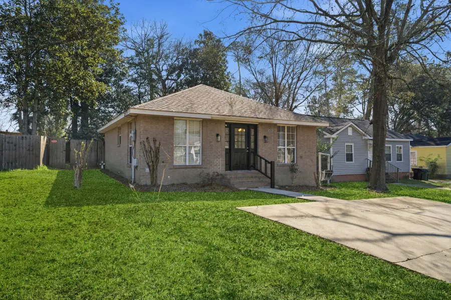 404 S 16th Ave., Hattiesburg, MS 39401 - #2