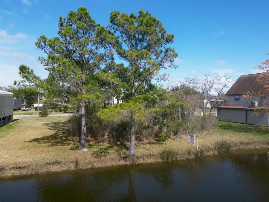 4147 Robin St., Bay Saint Louis, MS 39520 - #2