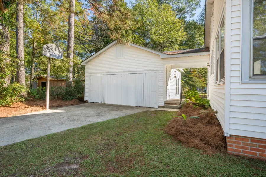 401 Kimball Ave., Hattiesburg, MS 39401 - #2