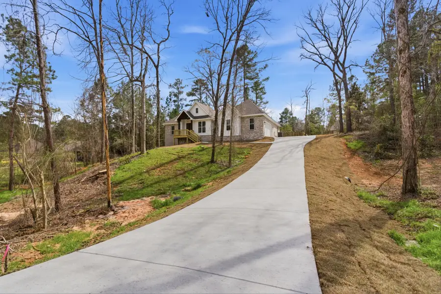 14 Shawnee Ln., Hattiesburg, MS 39402 - #3