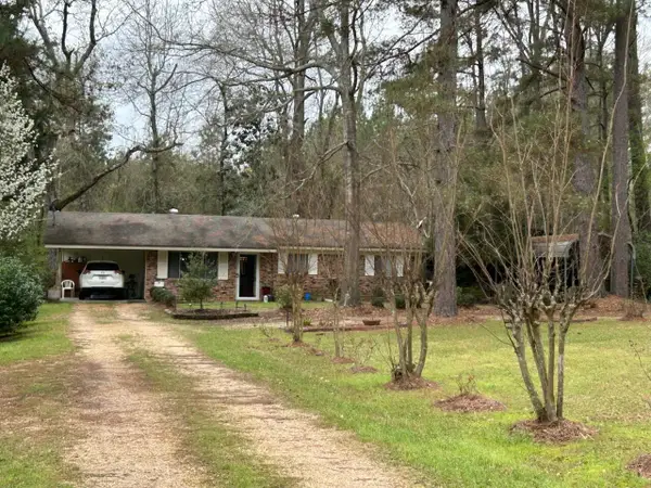 27 Pace Martin, Laurel, MS 39443