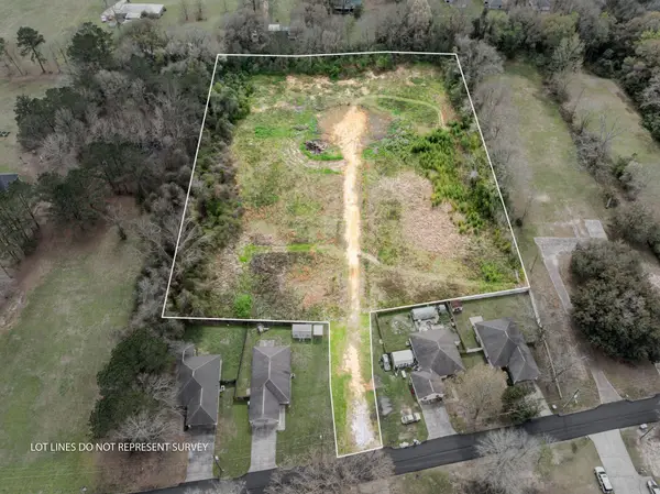 222A Cedar St., Petal, MS 39465