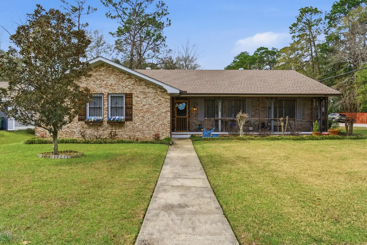 1113 Windsor Dr., Hattiesburg, MS 39402 - #1