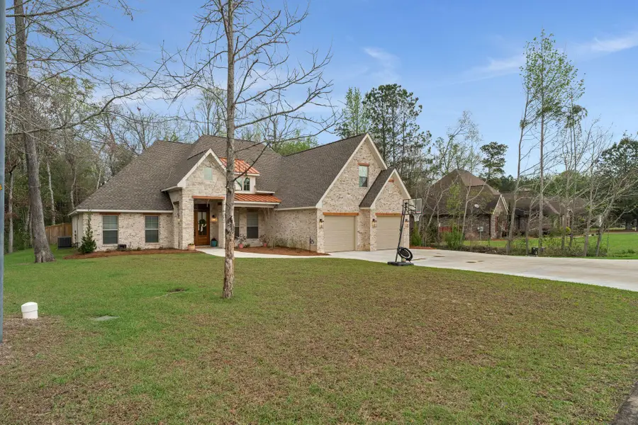 12 Buck, Hattiesburg, MS 39402 - #2