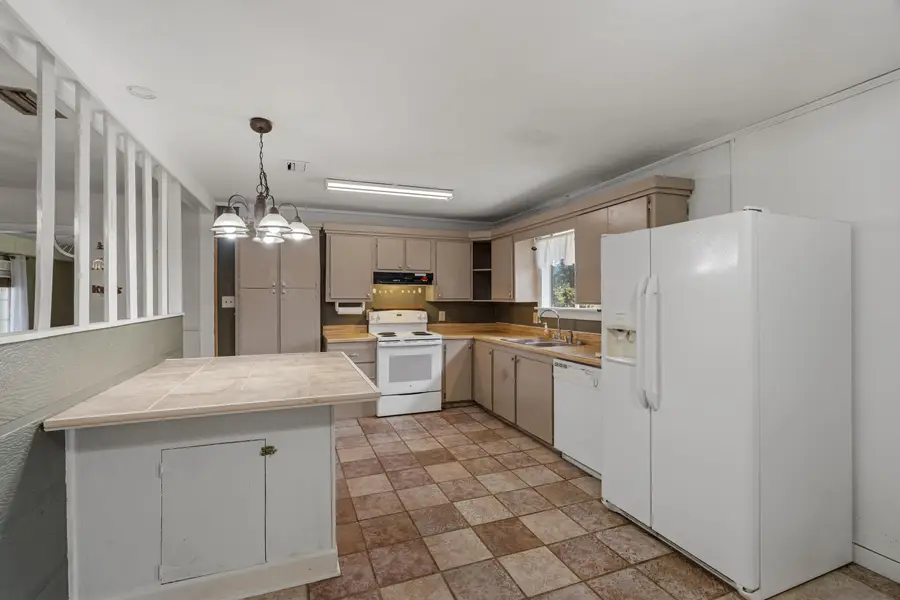 126 Meadow Park Ln., Hattiesburg, MS 39401 - #3