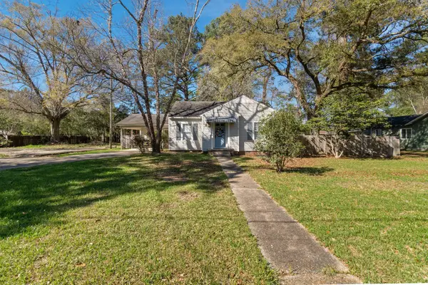 1209 Gill St., Columbia, MS 39429