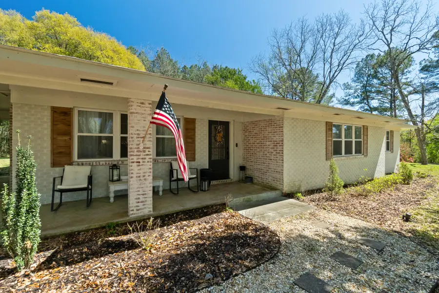 1086 Springhill, Laurel, MS 39443 - #3