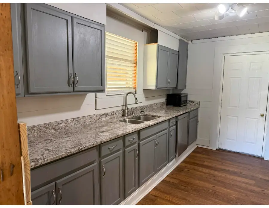 910 Cupit St., Columbia, MS 39429 - #3