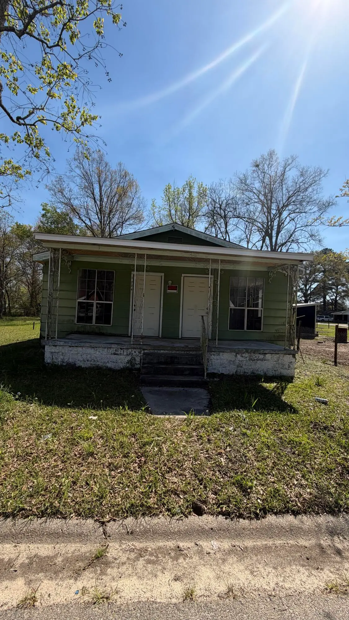 1224 Simmons St., Laurel, MS 39440 - #1