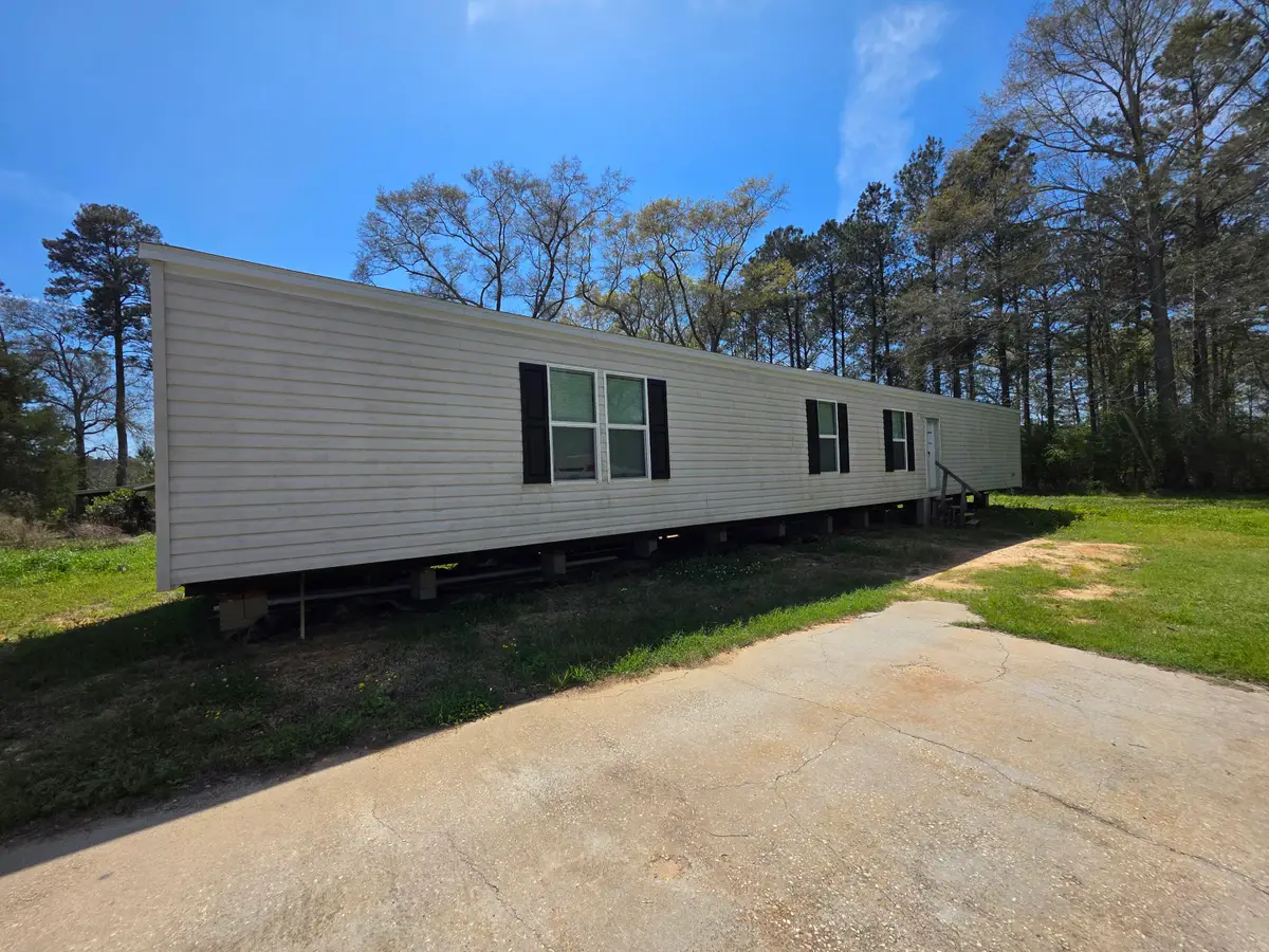 69 Antioch Dr., Laurel, MS 39443 - #1