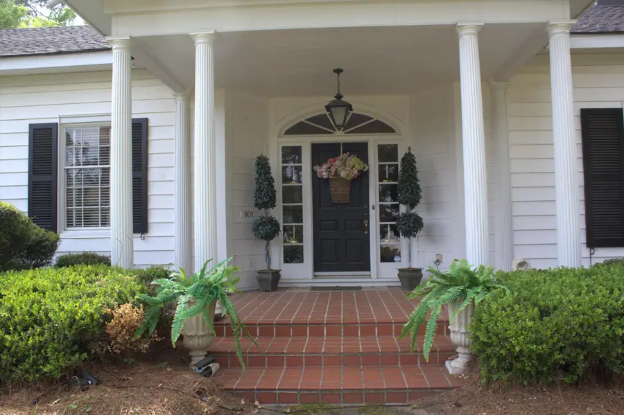 801 S 18th Ave., Hattiesburg, MS 39401 - #2