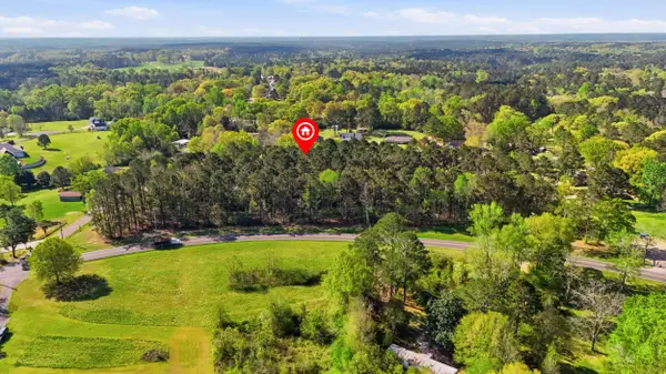 3078 Oak Grove Rd., Hattiesburg, MS 39402