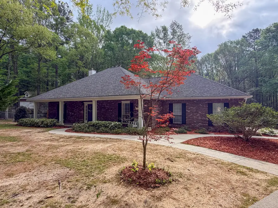 25 Longbranch St., Hattiesburg, MS 39402 - #2