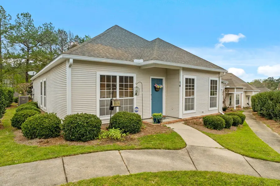 14 Silverleaf Ln., Hattiesburg, MS 39402 - #3