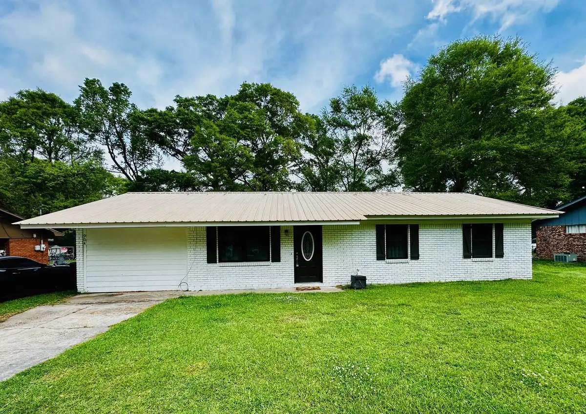 904 N Church St., Ellisville, MS 39437 - #1