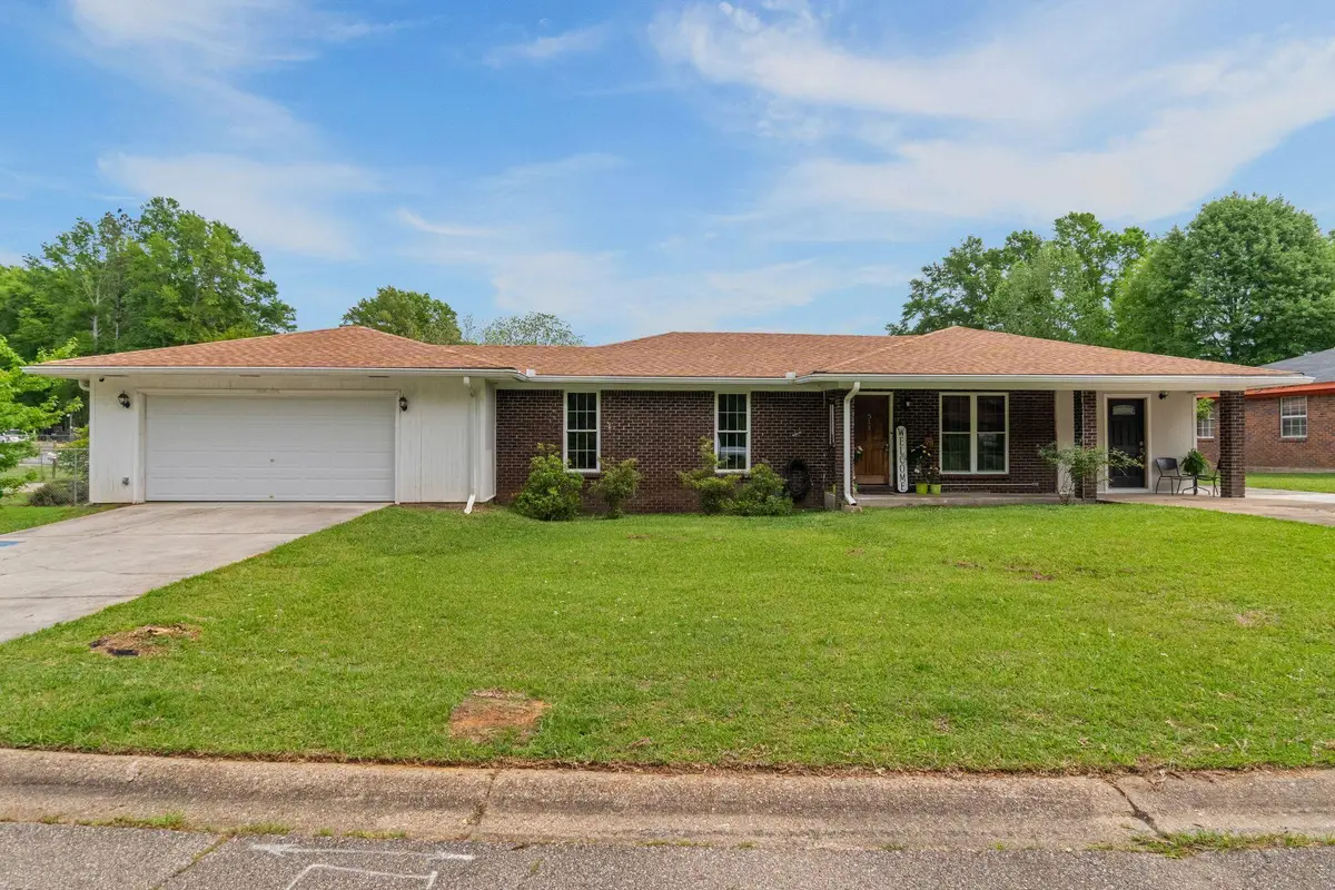 311 Glenhaven Cir., Hattiesburg, MS 39401 - #1